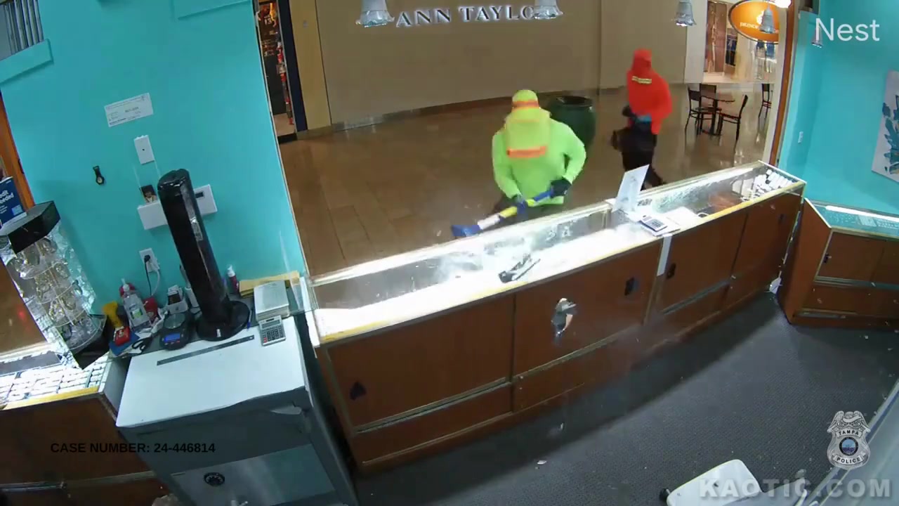 Пчеловоды -грабители)