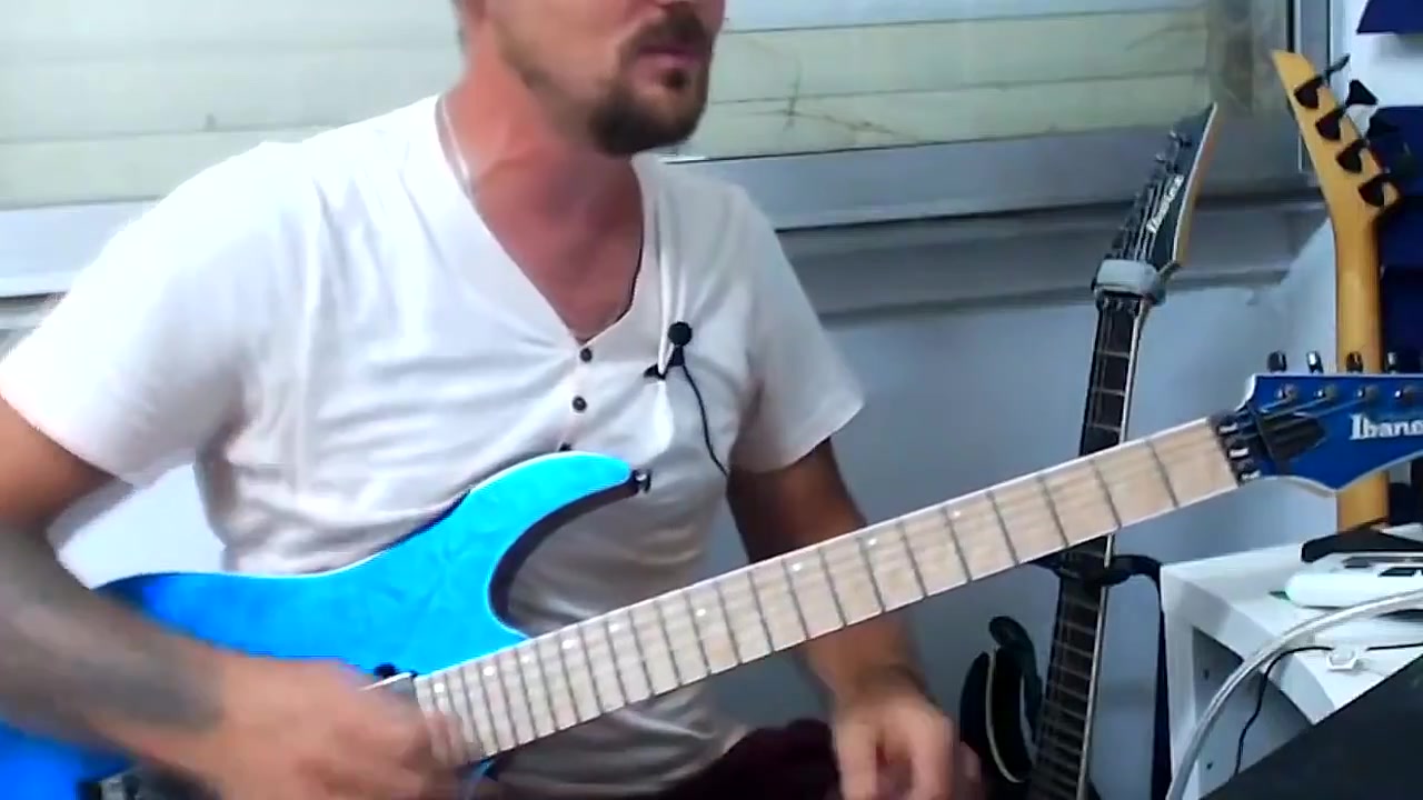 Chicken_Strike_Master_of_Pampers